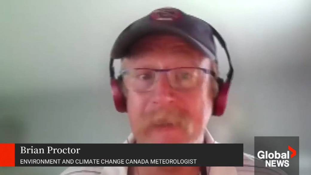 Click to play video: 'Alberta experts warn of heat risks ahead of high temperatures'