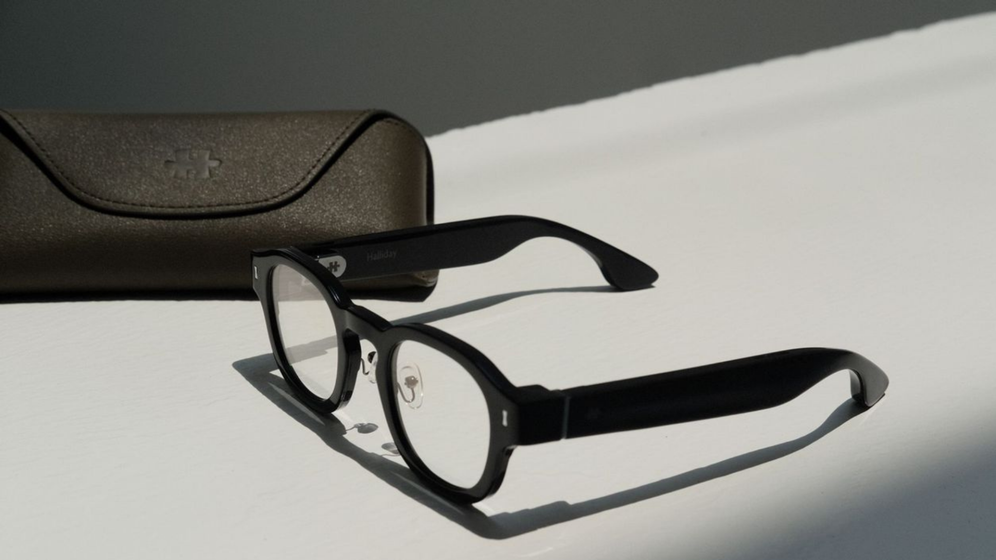 Hallidays New Gen 2 AI Glasses Have a Monochrome HUD