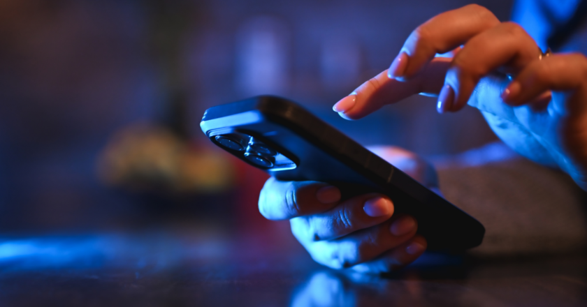 How to Tell If That Apple ‘Threat Notification’ Is Legit
