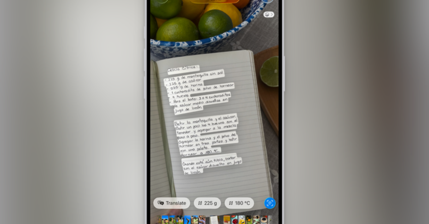 10 Keyboard Hacks Every iPhone User Should Know