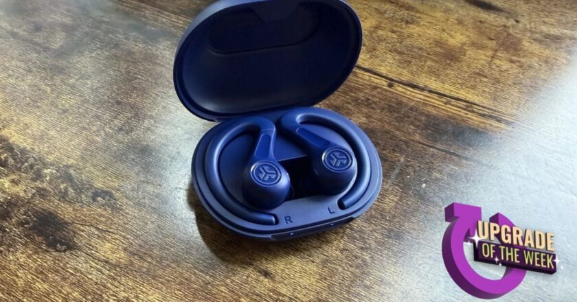 I Ditched My Bone-Conduction Headphones for These Noise-Cancelling Running Earbuds