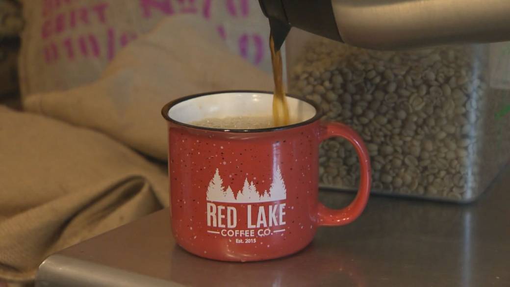 Click to play video: 'How hot is too hot? Study links hot drinks to esophageal cancer risk'