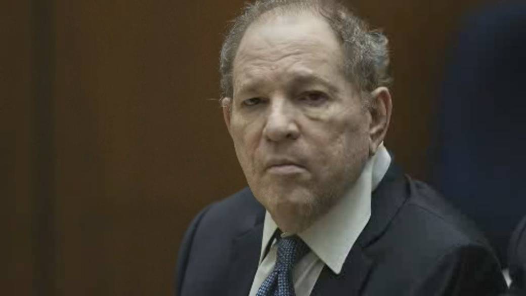 Click to play video: 'What led to Harvey Weinstein’s overturned 2020 rape conviction?'