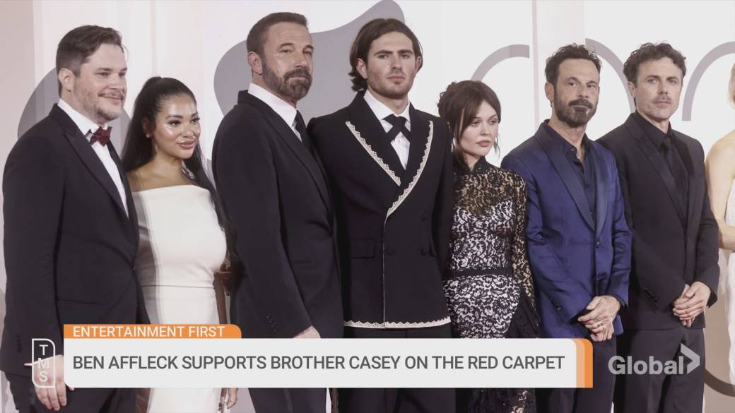 Click to play video: 'Casey Affleck dedicates new film ‘Company’ to his late parents'