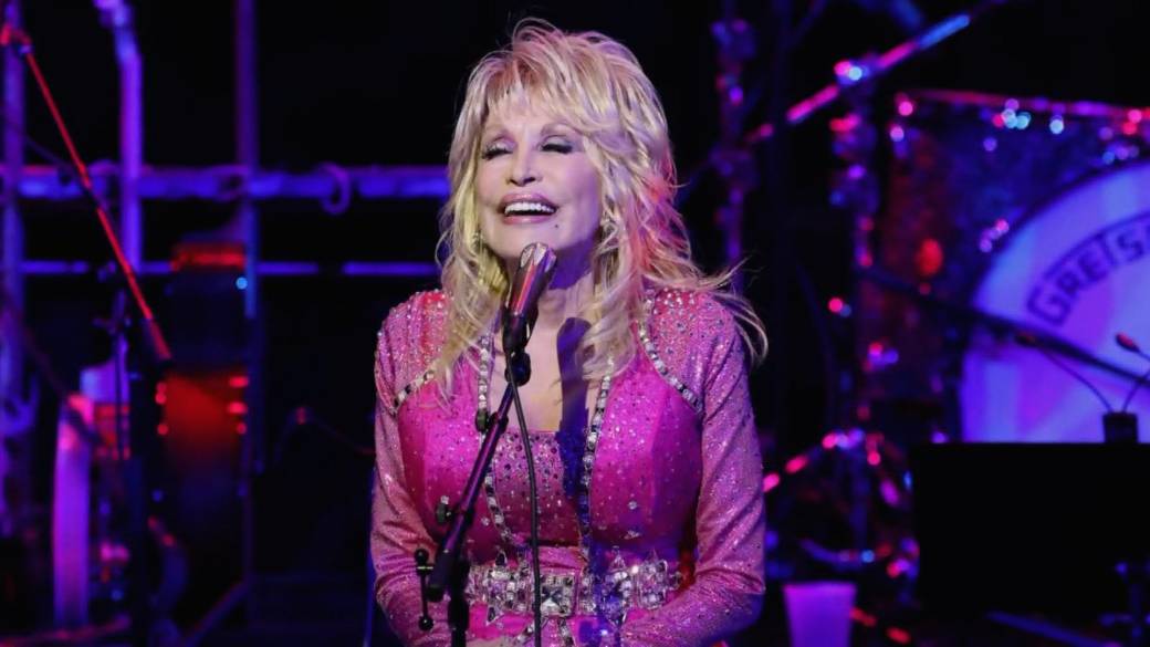 Click to play video: 'Dolly Parton, country music icon, dead at 80'