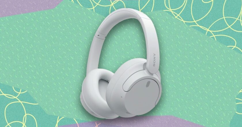 The Sony WH-CH720N Are 51% Off Right Now