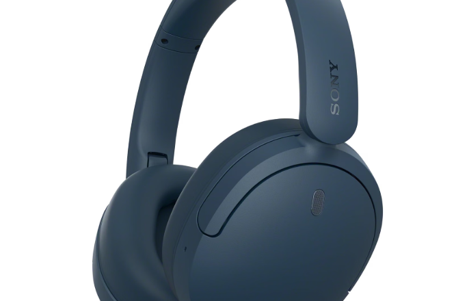 These Sony ANC Headphones Are on Sale for $128 Right Now